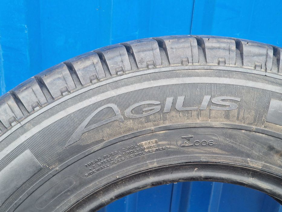 215/70R15C 109/107S Michelin Agilis