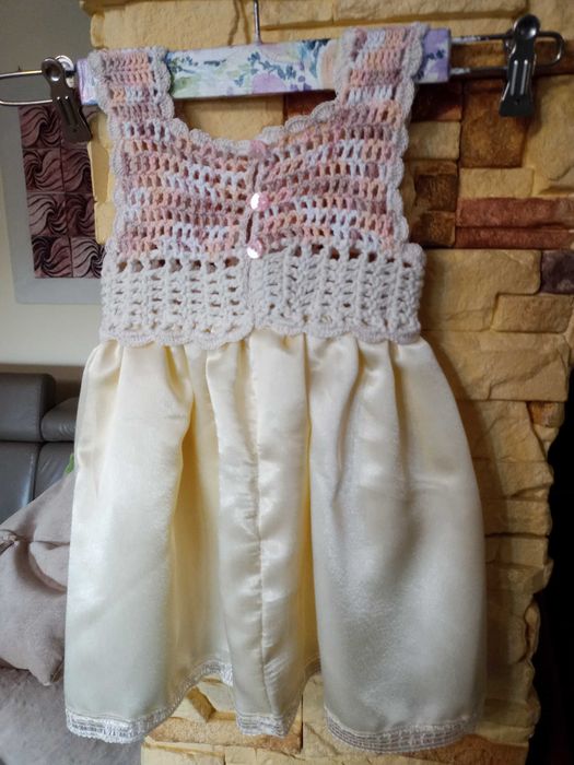 Sukienka dla dziewczynki