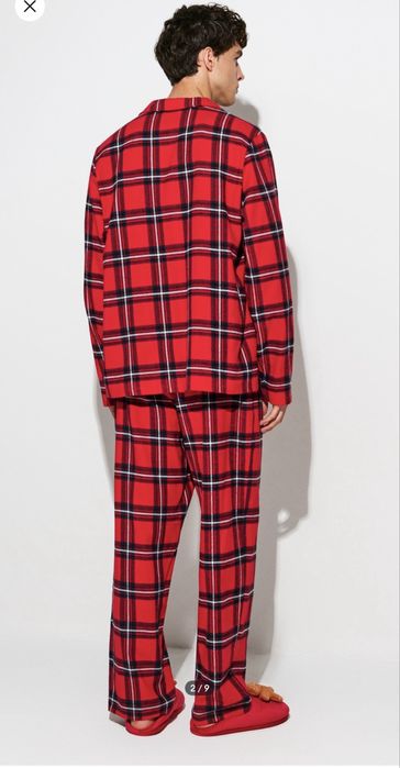 Піжама зі святковим принтом