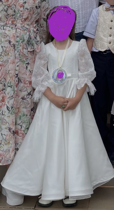 Продам плаття на випускний в садок