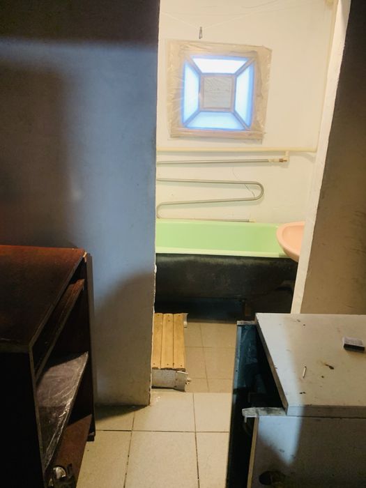 Продаж будинку для великоі  родини !