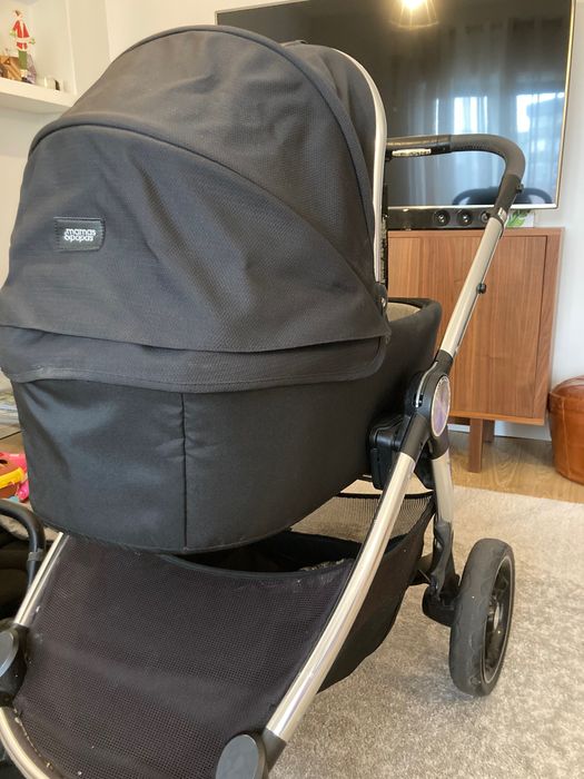 Carrinho passeio bebé
