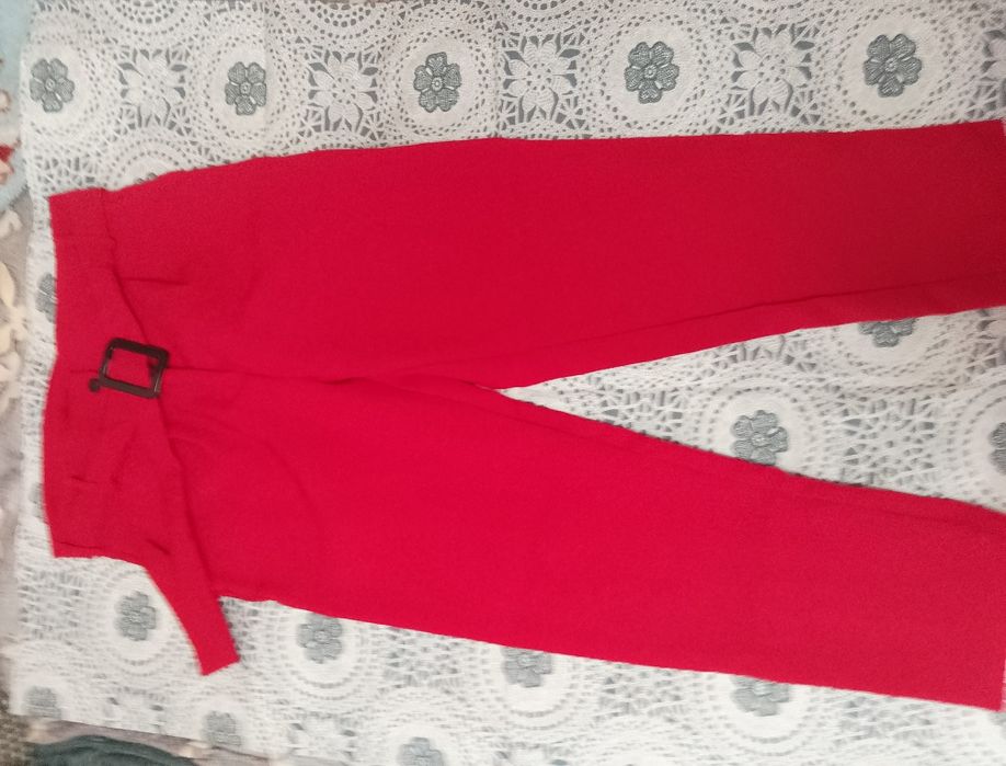 Продам нові брюки.