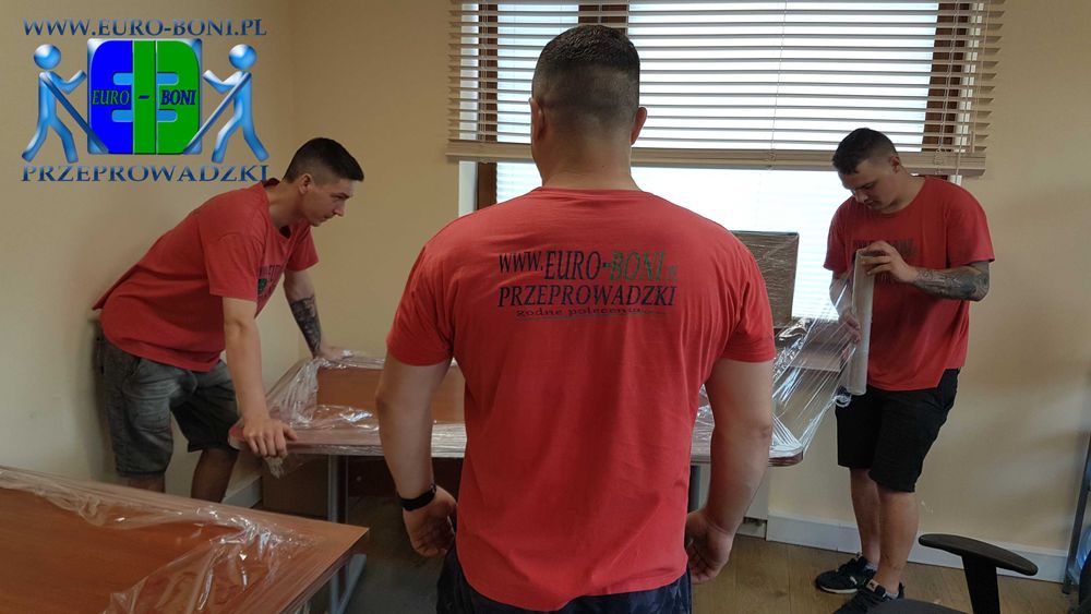 Przeprowadzki Sochaczew -Transport mebli, rzeczy z wniesieniem PL i UE