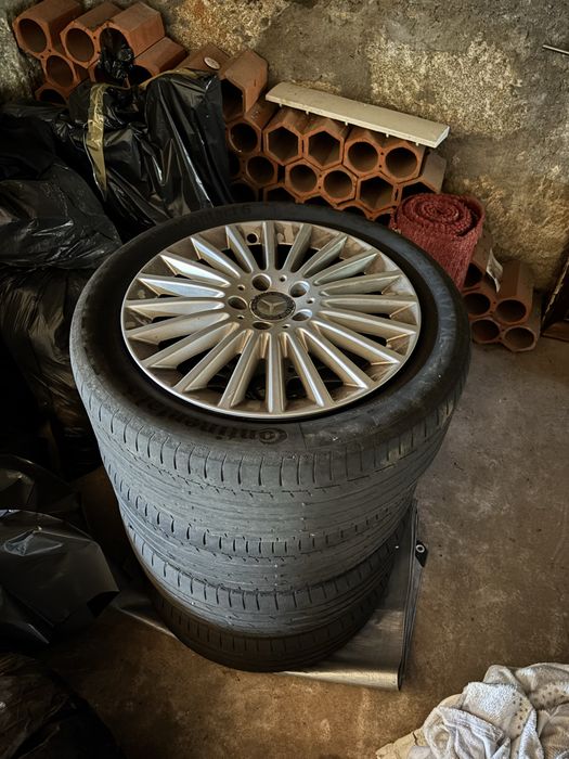 Conjunto 4 jantes R17 Mercedes Originais