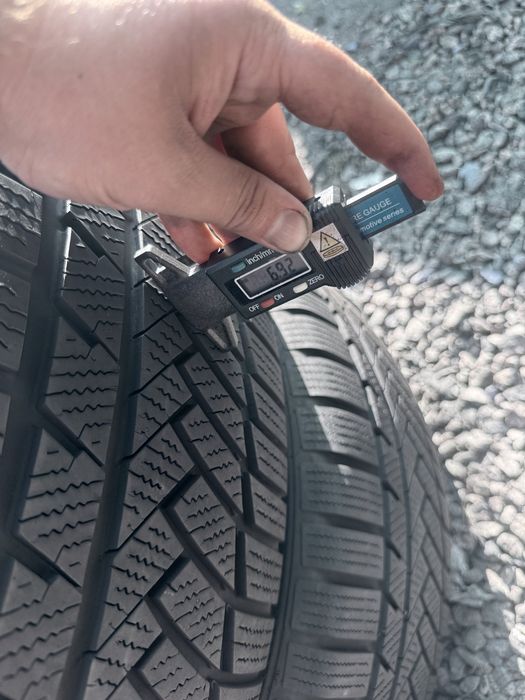 255 50 19 Continental TS850P 90% 2024 Шини Зима