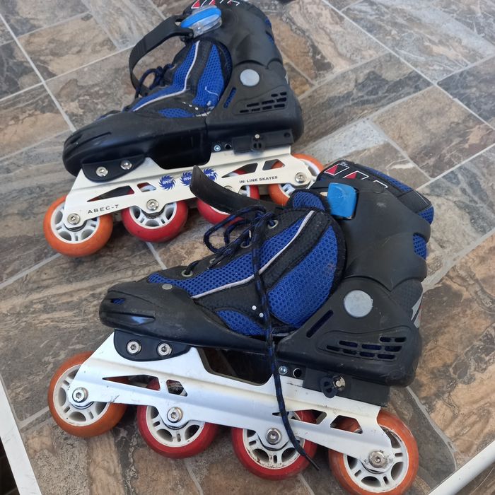 Продам роліки у справному стані