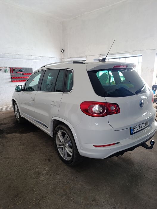 Продам автомобиль WW Тигуан R-lai