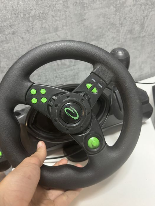 Игровой руль. руль для пк