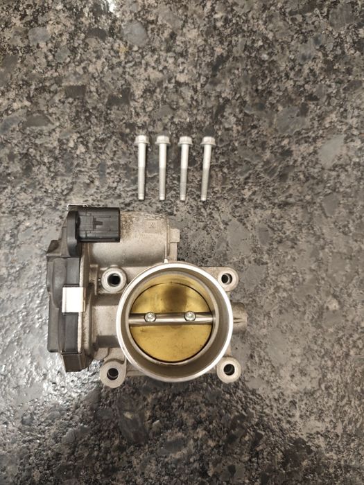 Przepustnica Chevrolet camaro 2.0