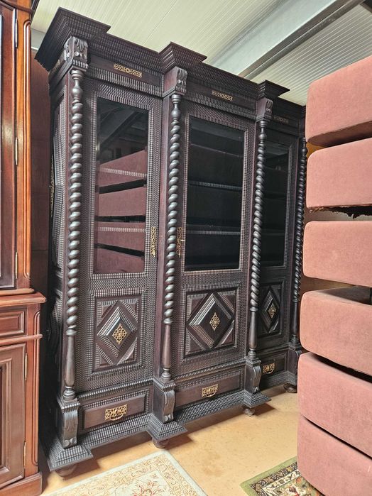 Livreiro antigo em madeira maciça - Bom estado geral