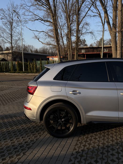 Продам Audi SQ5 2022 року