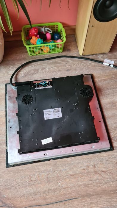 płyta indukcyjna Amica wyświetlacz LCD Timer PowerBooster