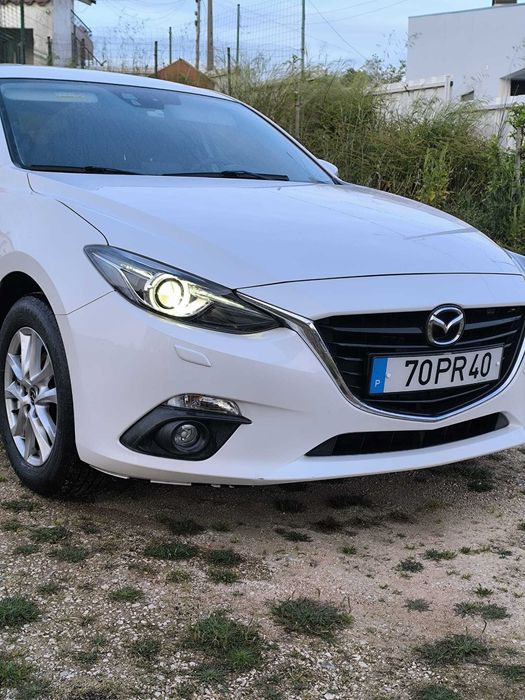 Mazda 3 SkyActive 1.5 Gasolina
