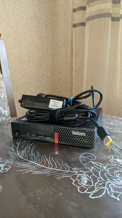 Міні-пк  lenovo thinkcentre m710q I3-6100T + подарунок