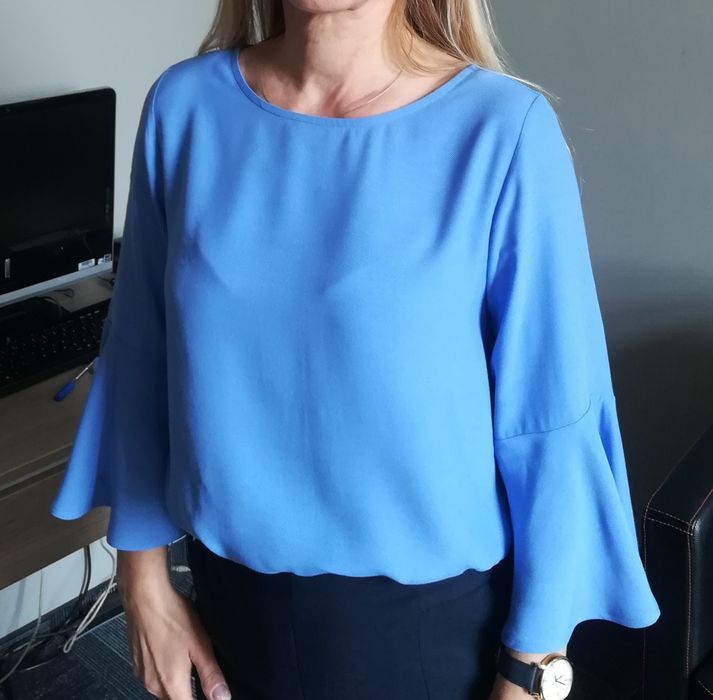 Piękna Bluzka Massimo Dutti