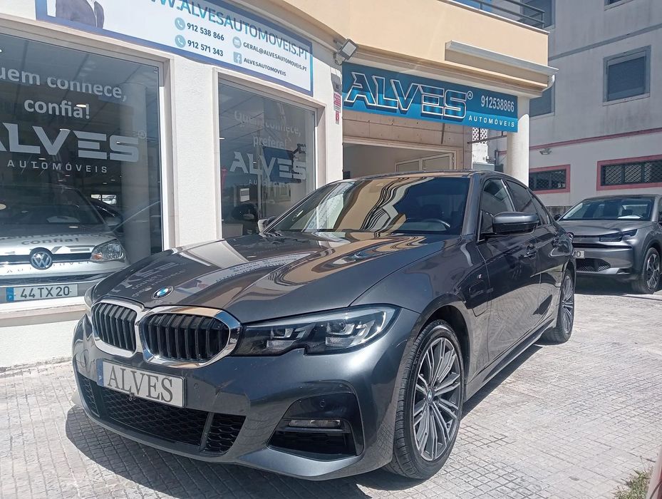 BMW 330 e M Package Automatic474122685378744321