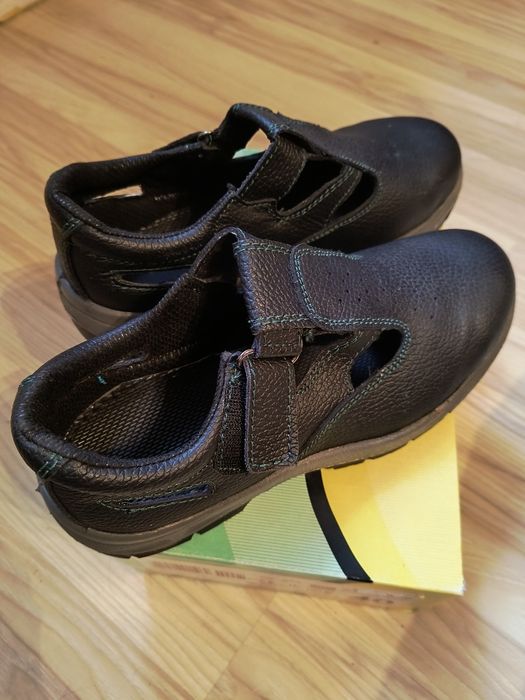 Buty - sandały ochronne 41