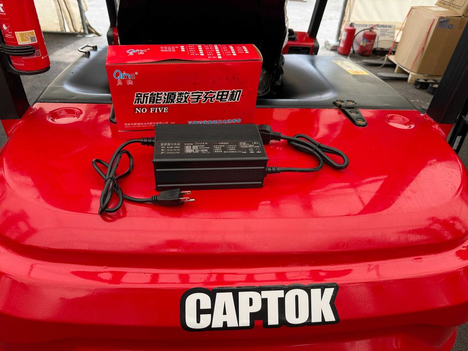 Новий електричний вилковий навантажувач CAPTOK CPD15, 1.5т, 60V/375Ah, зарядка від 220V, 2026 рік
