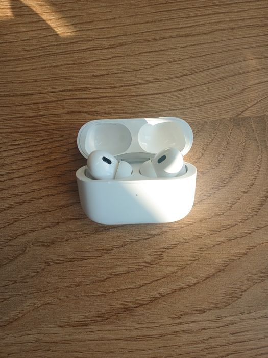 Apple AirPods Pro 2