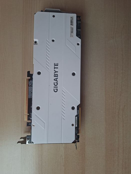 Gigabyte GeForce RTX 2070 SUPER Gaming OC White 8GB.