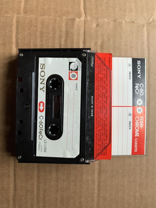 SONY 60 Ferri Chrome .