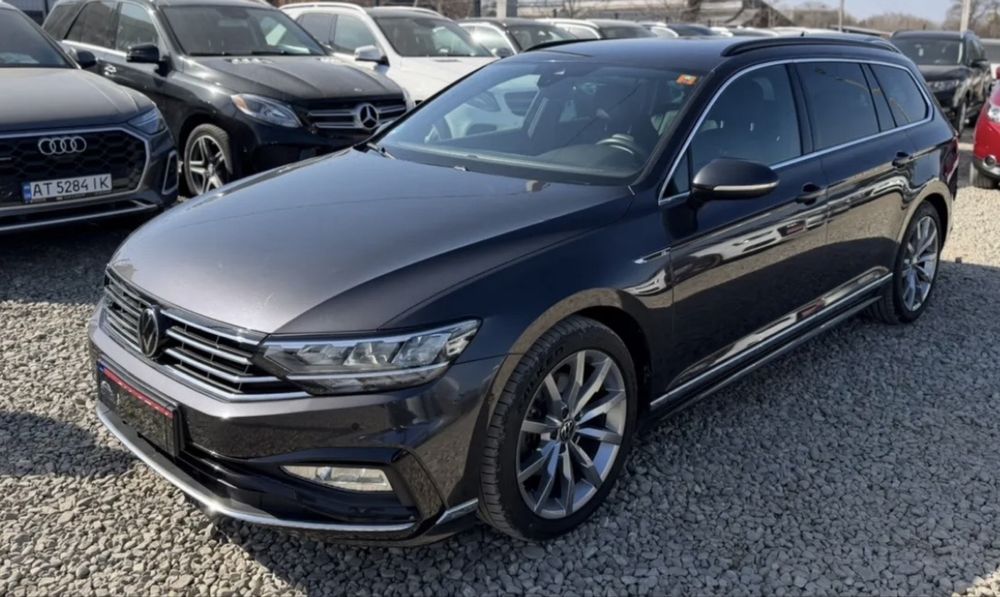 Volkswagen Passat B8 2022, Rline