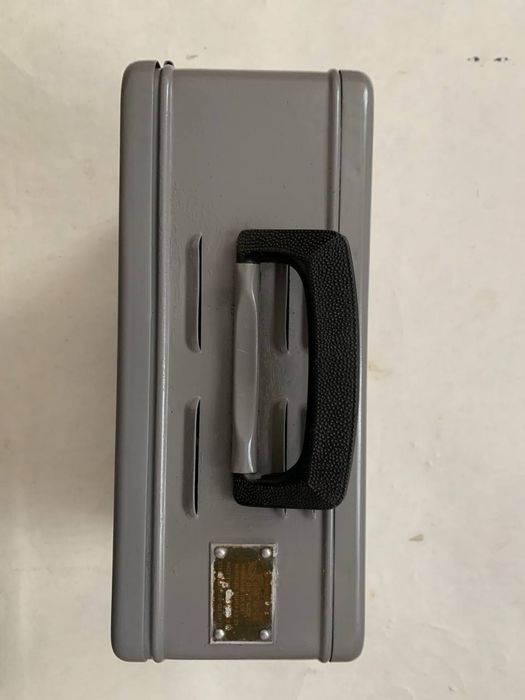 Продам зарядний пристрій ВЗА-10-69-У2