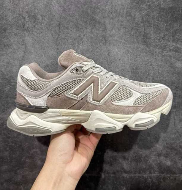 New Balance_ NB 9060 R.43