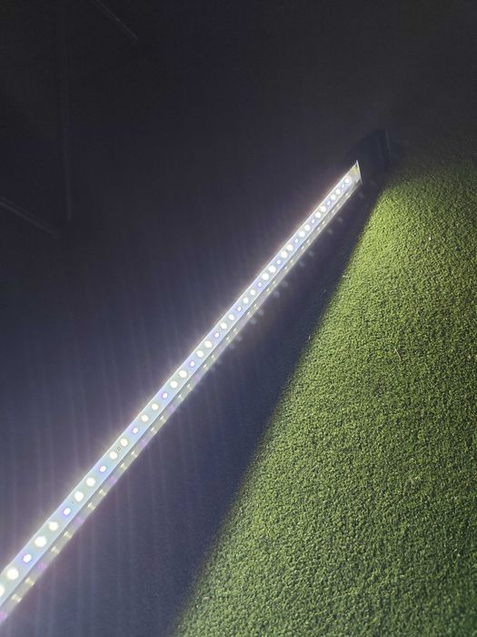 Oświetlenie LED Fluval AQUASKY 27W 91-122cm czarna 3000K-25000K