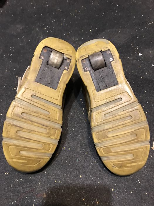 Buto-rolki buty z rolkami roz.39