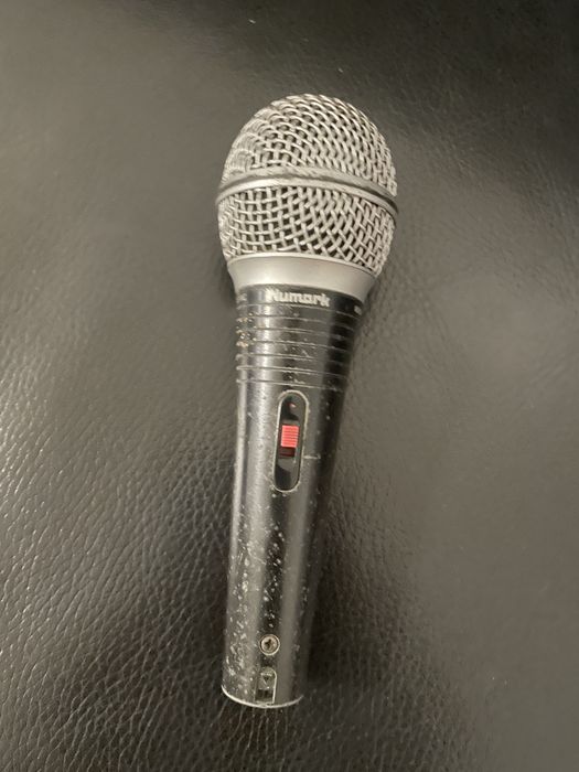 Мікрофони Shure Numark