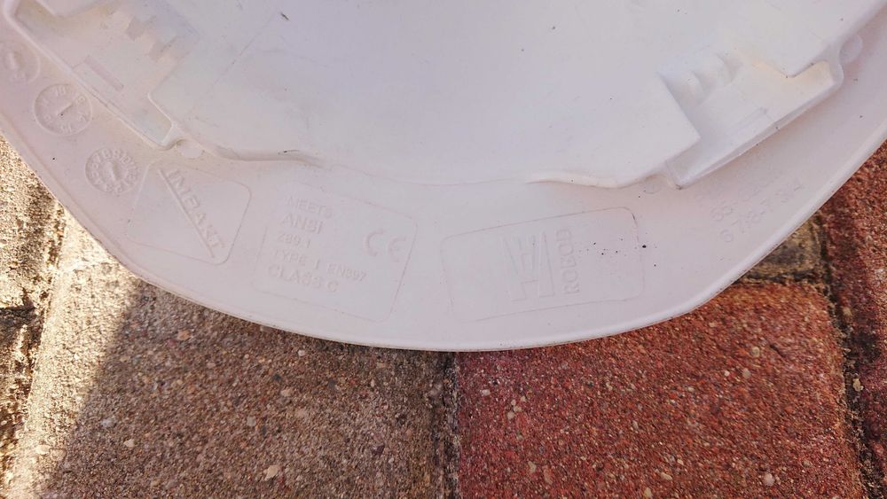 Kask ochronny (hełm) ROBOD IMPAKT biały
