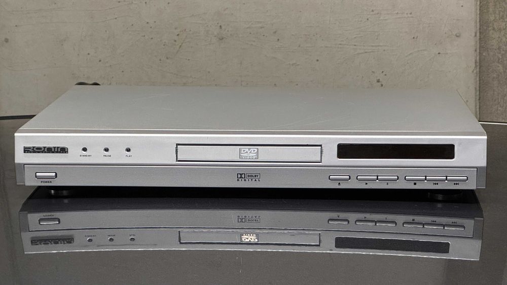 Odtwarzacz DVD Ronin P 908