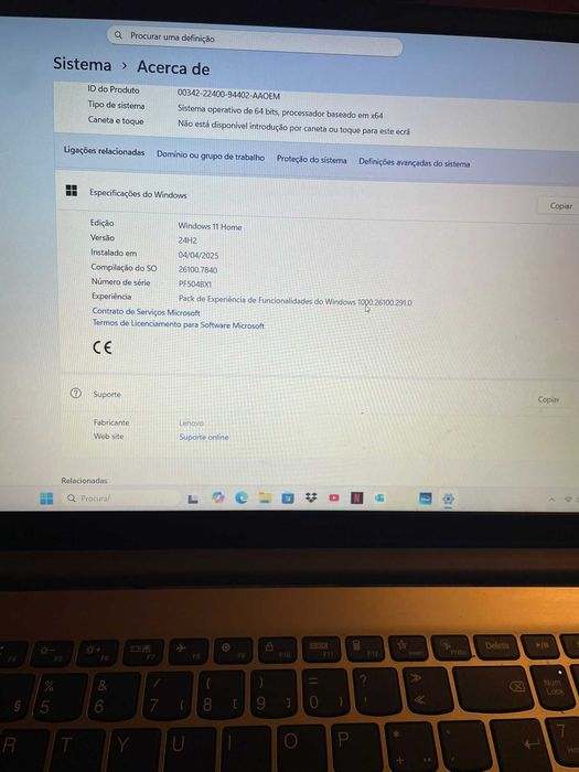 Portátil da marca Lenovo