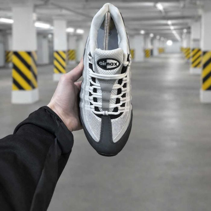 (2242) Кросівки Nike Air Max 95 чорні з сірим (37-41) найк найки