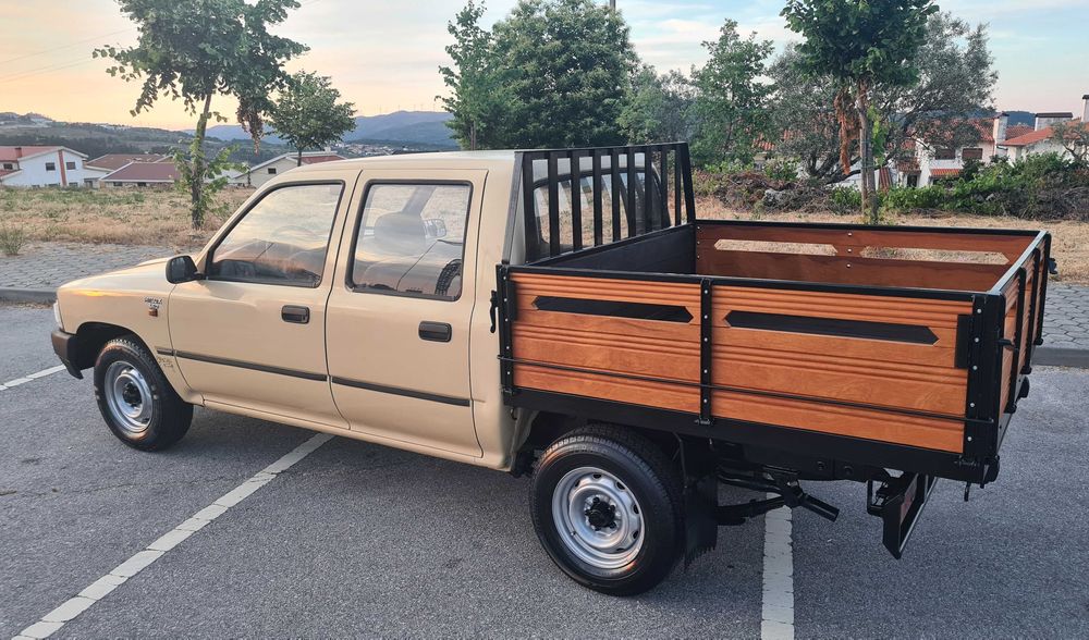 toyota hilux pick up