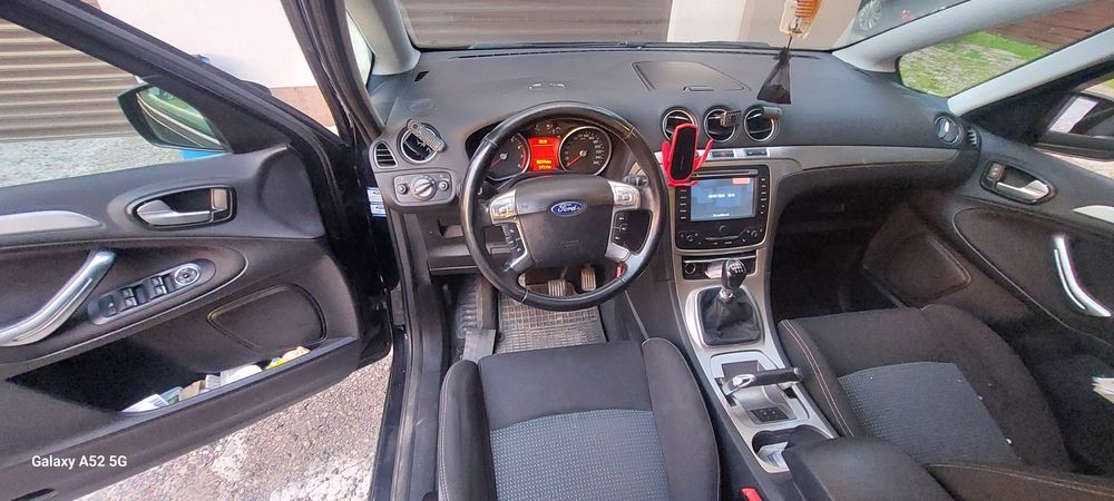 Ford S-Max 2011  7-osobowy 1.6 EcoBoost Titanium | Uszkodzony bok, Rezerwacja