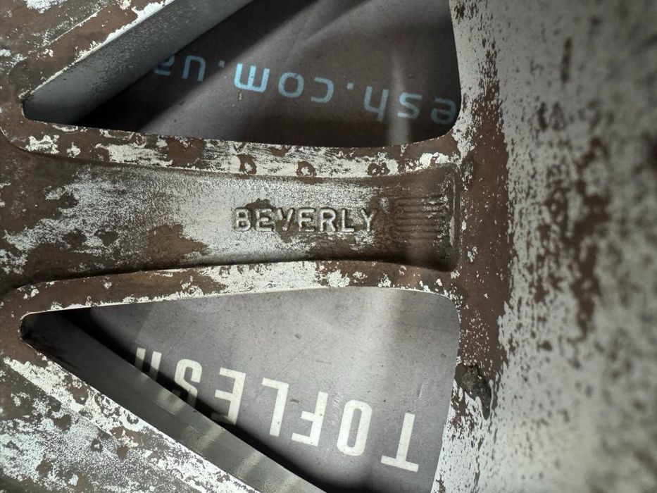 Диски R17 Renault Beverly 7Jx17, ET47, 5x114.3, 403000034R Renault бу