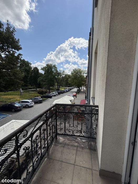 2 pokojowe mieszkanie z balkonem w centrum Kielc blisko parku