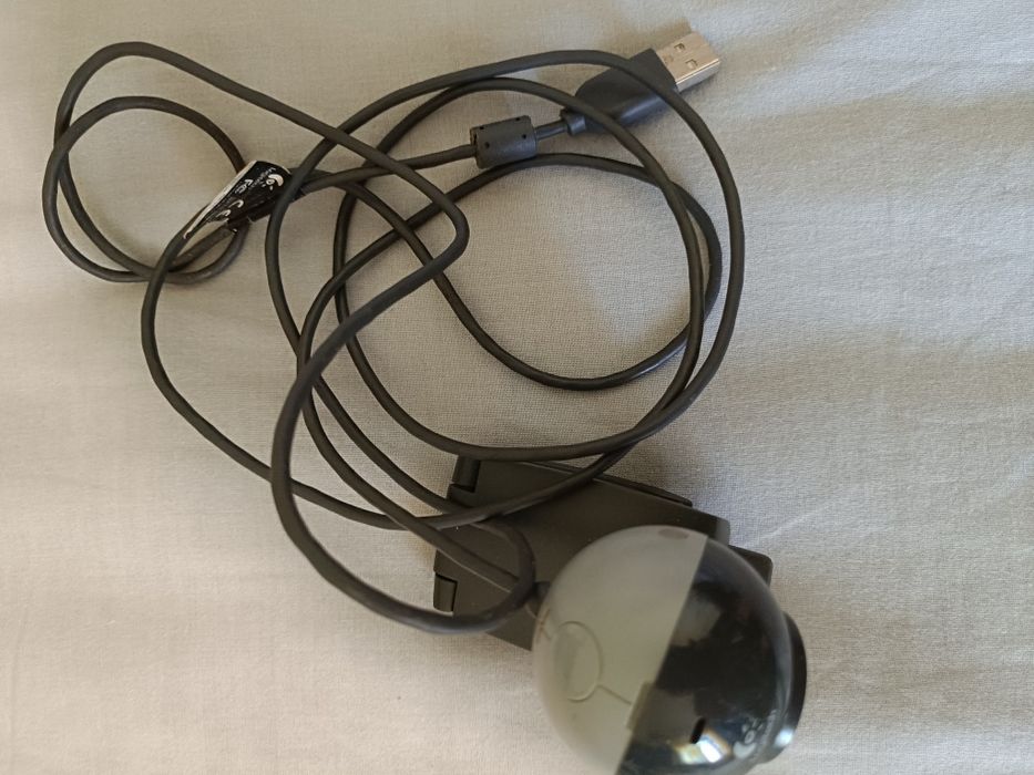 Видеокамера, мышка, шнур