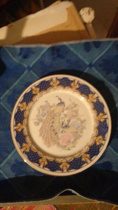 Prato chinez de porcelana antigo