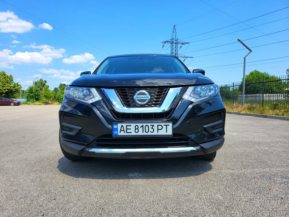 Продам Nissan Rouge
