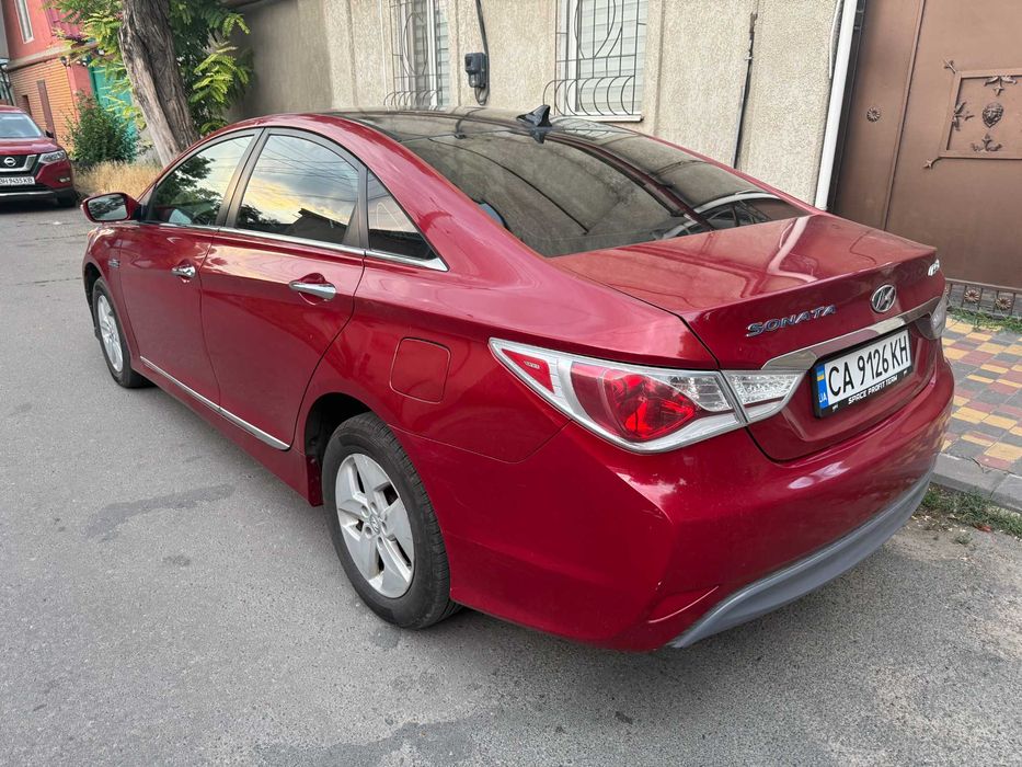 Hyundai Sonata 2.4 Hybrid