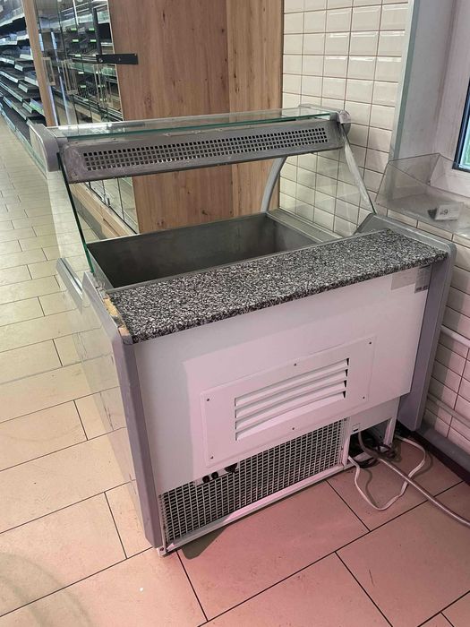 Bemar gastronomiczny grzewczy z witryną