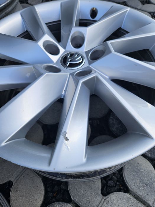 Felgi Stratos Skoda 17" 7J ET40 5x112