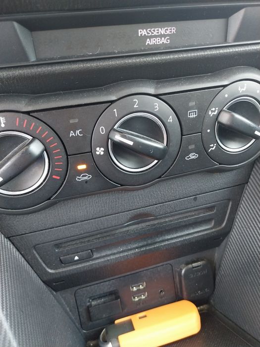 Mazda2 diesel 2015