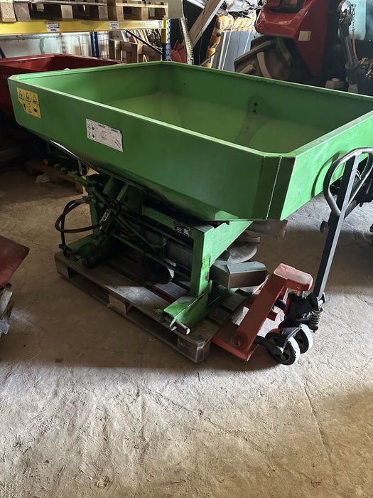 Rozsiewacz sadowniczy Langren