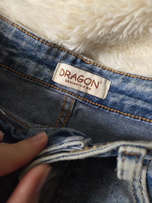 Жіночі джинси мом з високою посадкою Dragon, M