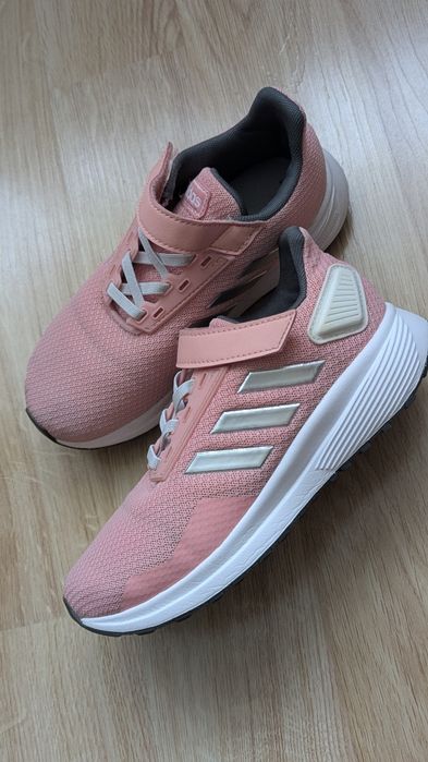 Кросівки Adidas 32 розмір